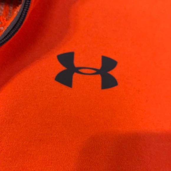 Youth Under Armor Sweatshirt - Picture 4 of 5